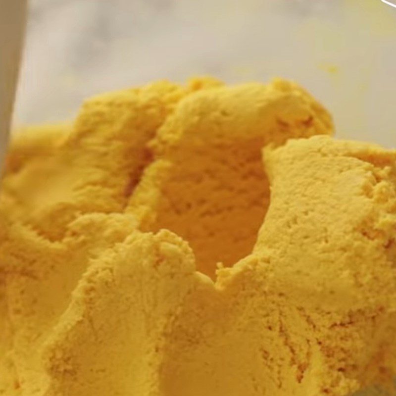 Step 5 Mixing colored dough (green, yellow) corn Madeleine