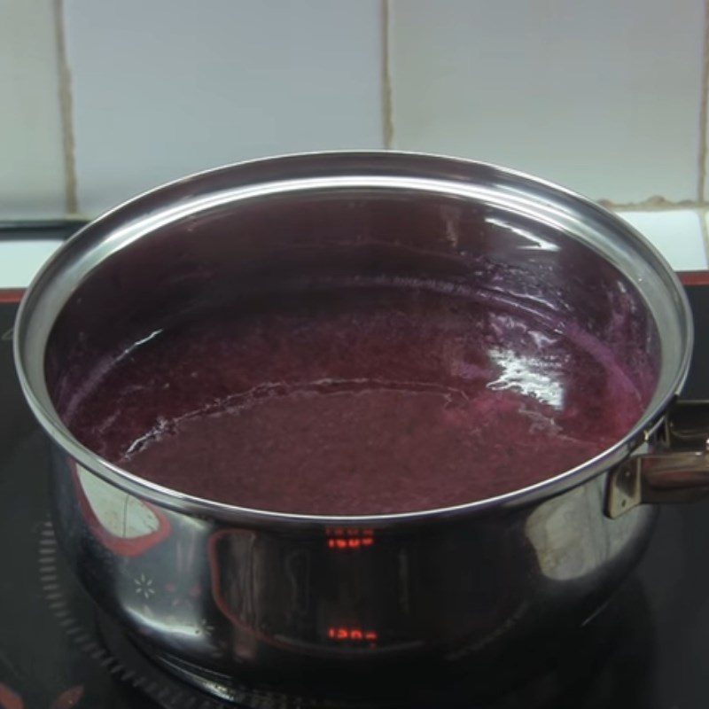 Step 2 Cook the jelly powder Mooncake with red dragon fruit jelly and cheese filling