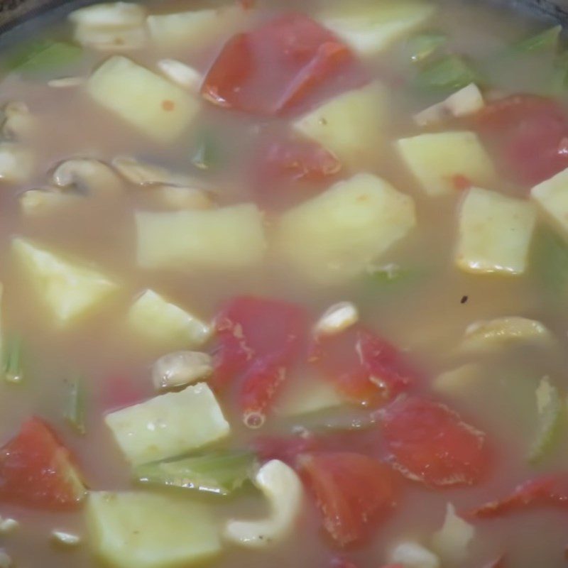 Step 3 Cook the soup Potato soup with cashews