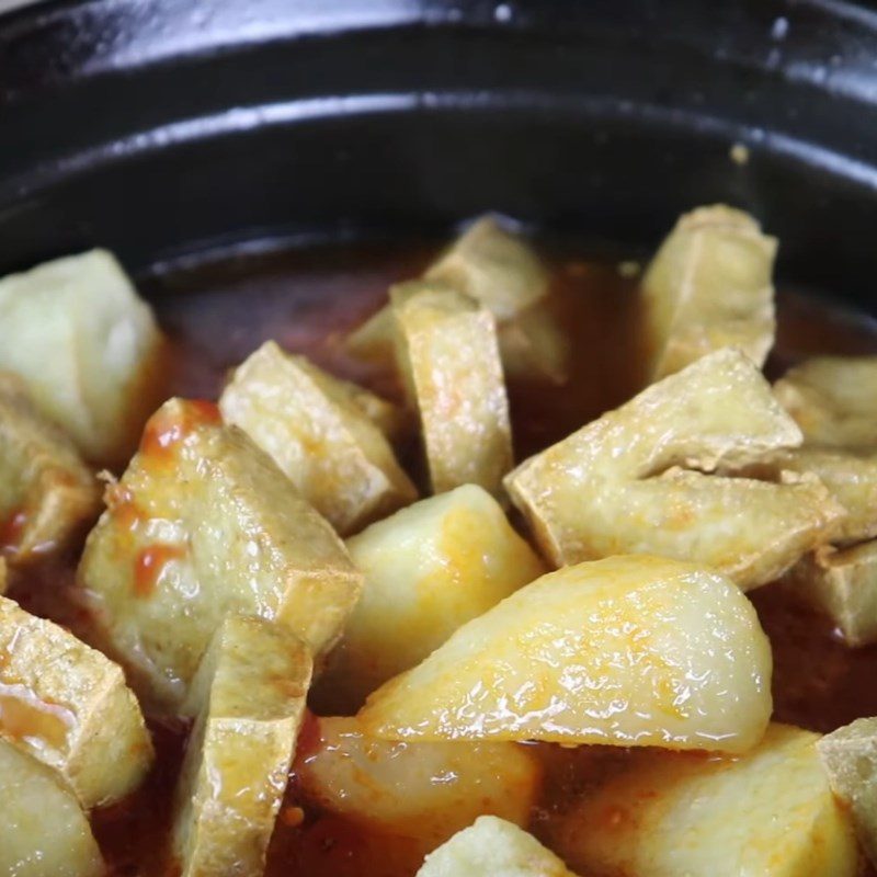 Step 5 Cooking Potato Tofu Soup