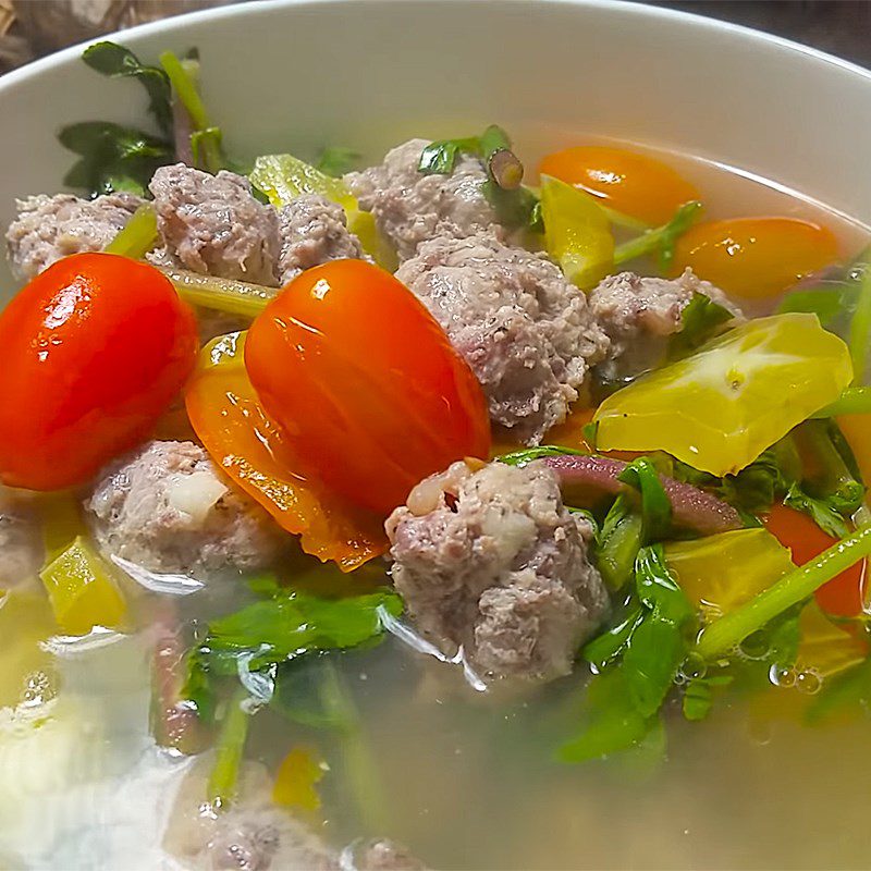 Step 5 Final product Beef soup with starfruit