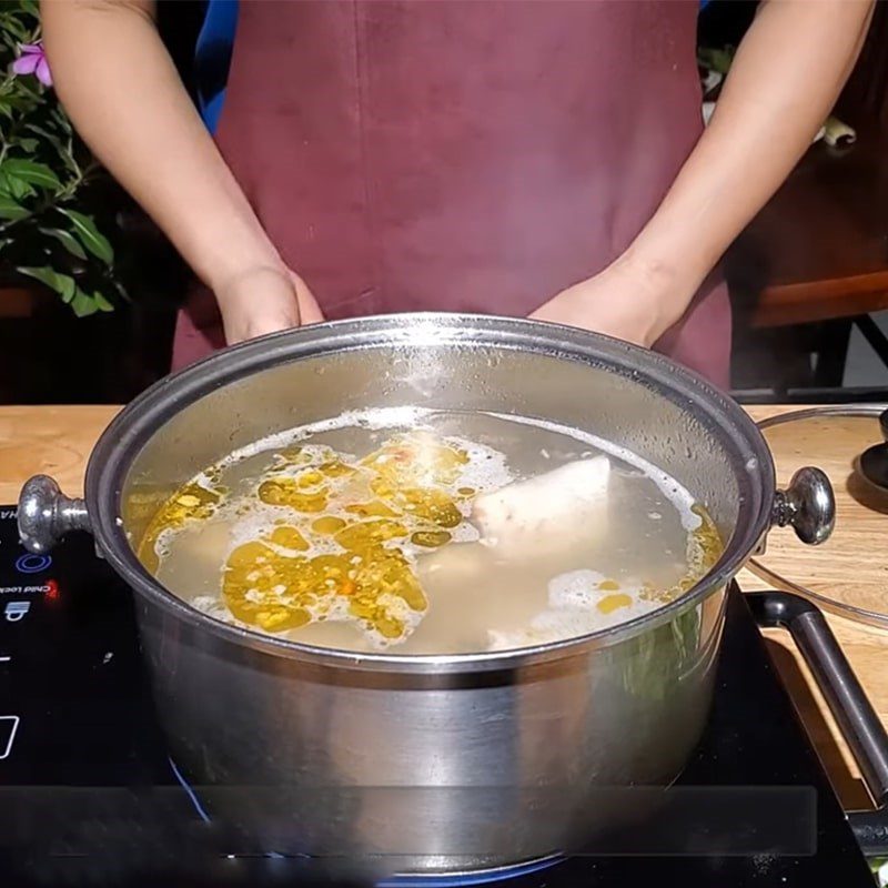 Step 3 Cooking Mackerel Soup