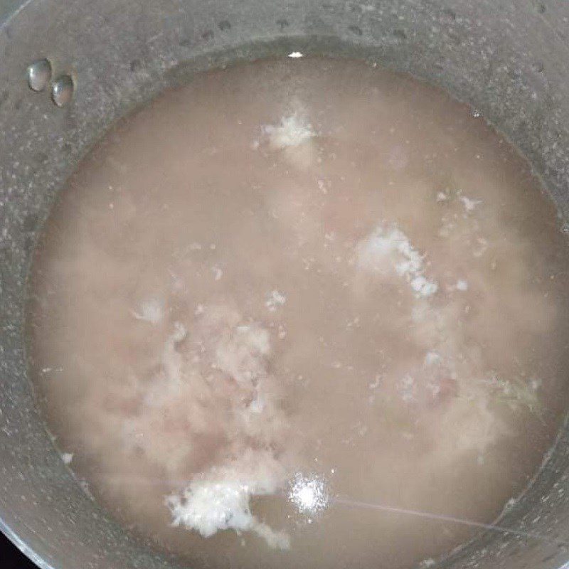 Step 3 Cook the soup Sweet mustard greens soup with minced meat