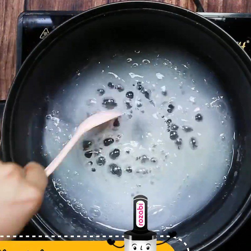 Step 3 Cook the porridge Green bean potato porridge