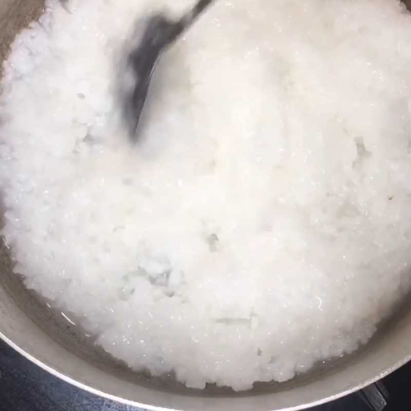 Step 5 Cook white porridge Beef porridge with water spinach for weaning