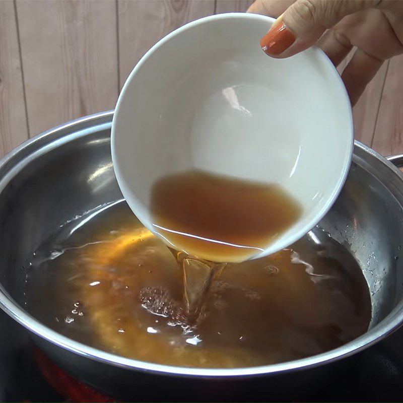 Step 3 Cooking Fish Sauce with Sugar Mango with Chili Fish Sauce