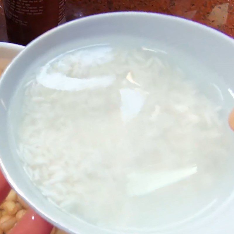 Step 1 Soak peanuts and rice Peanut dipping sauce