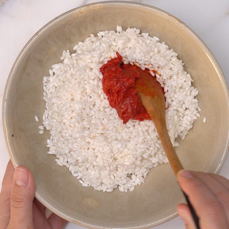 Step 2 Soak the rice for Multicolor Sticky Rice