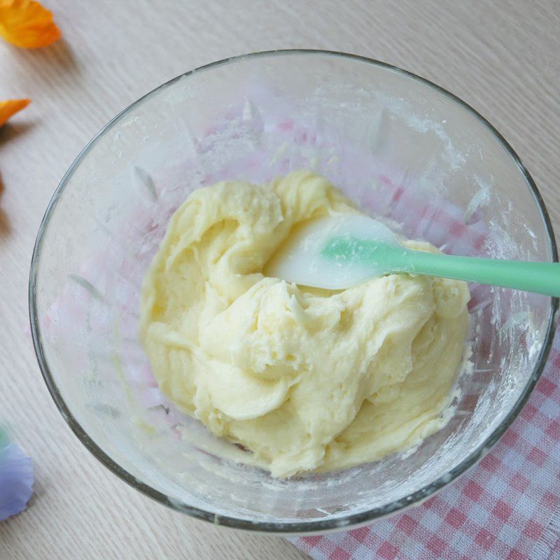 Step 2 Mash and mix potatoes with Potato Stick flour