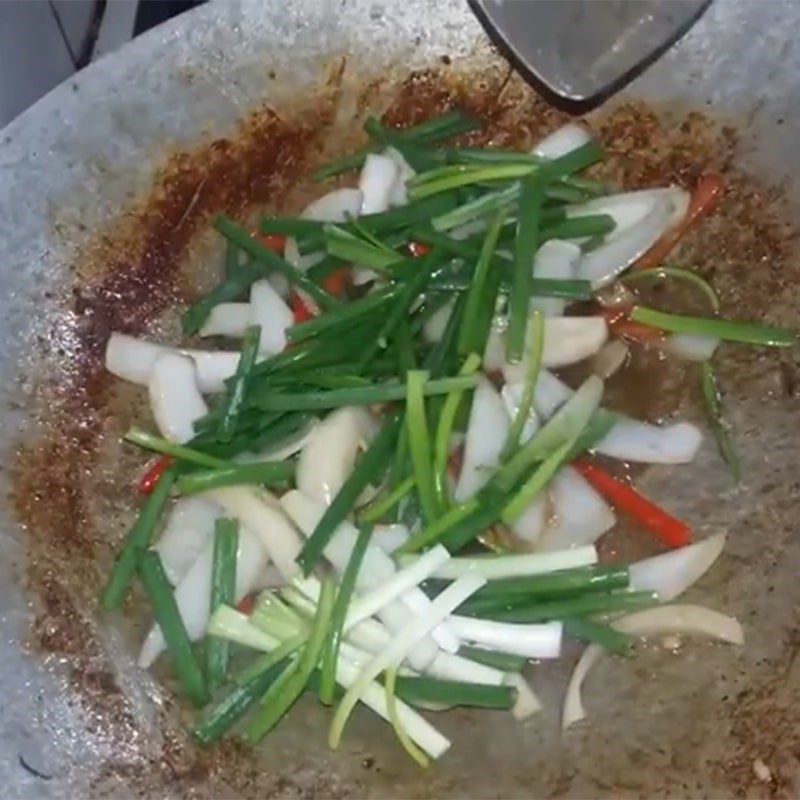 Step 4 Completing Stir-fried Goose