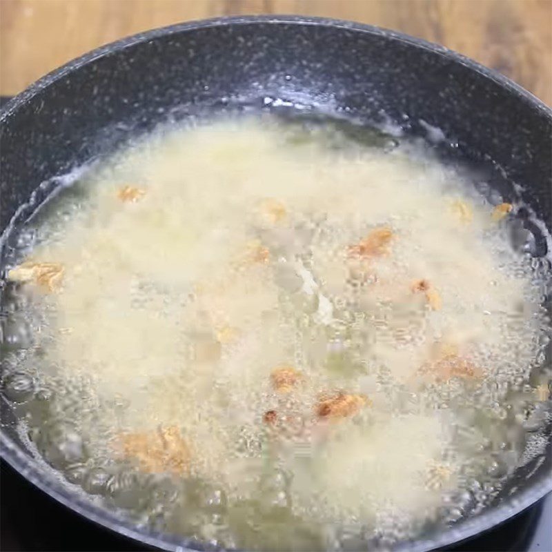 Step 2 Dipping flour and frying ribs Fried five-spice ribs