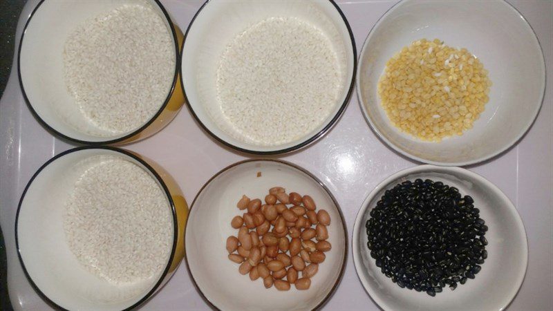 Ingredients for sticky bean dish