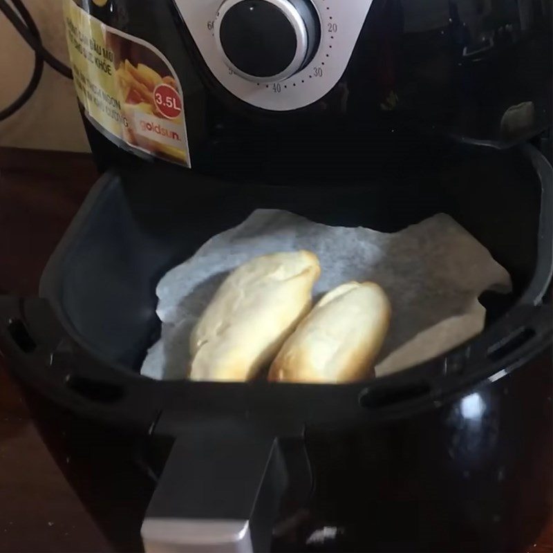 Step 5 Bake the bread Crusty bread using an air fryer