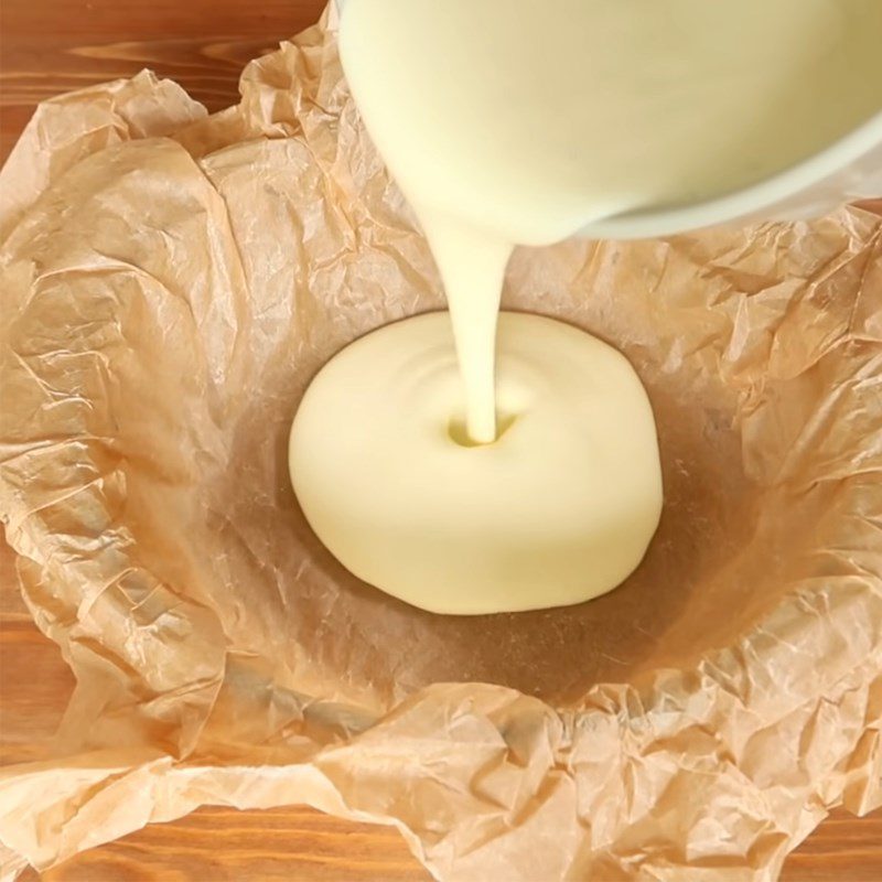 Step 3 Baking the yogurt cake Baked yogurt cake