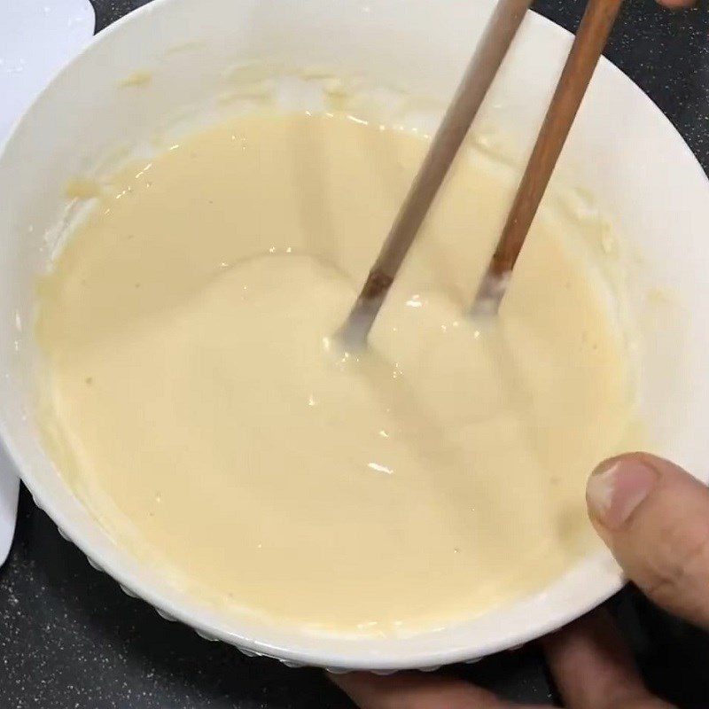 Step 1 Prepare the batter for frying sausages Fried Instant Noodle Sausages