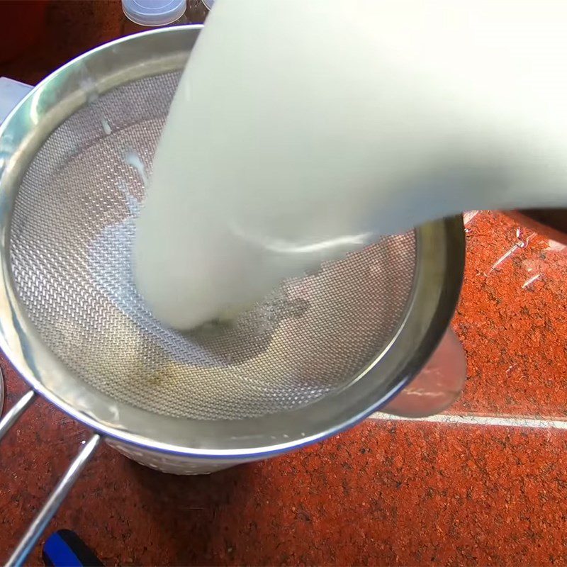 Step 2 Mixing the milk mixture Yogurt