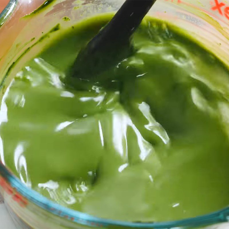 Step 2 Mix matcha sauce with milk Matcha Milk