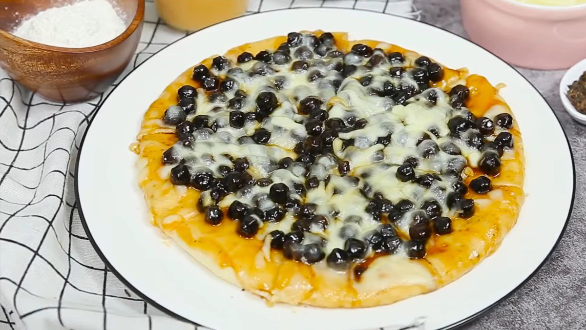 Black Sugar Tapioca Pizza