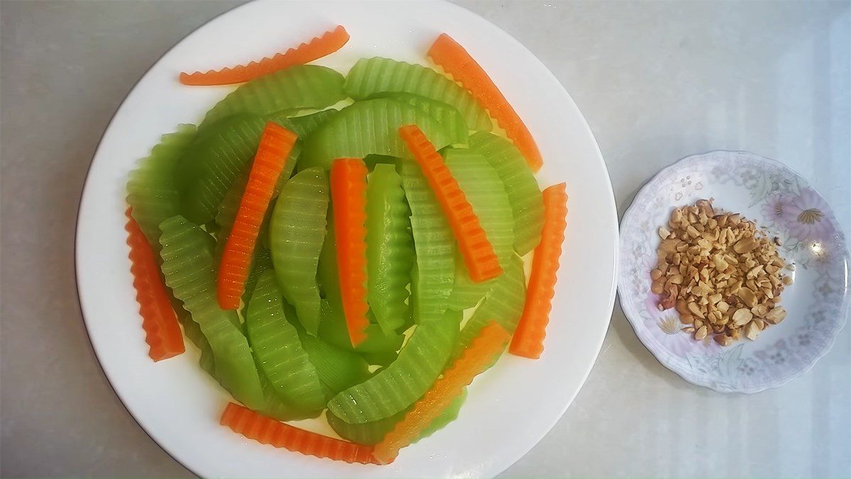 Boiled chayote