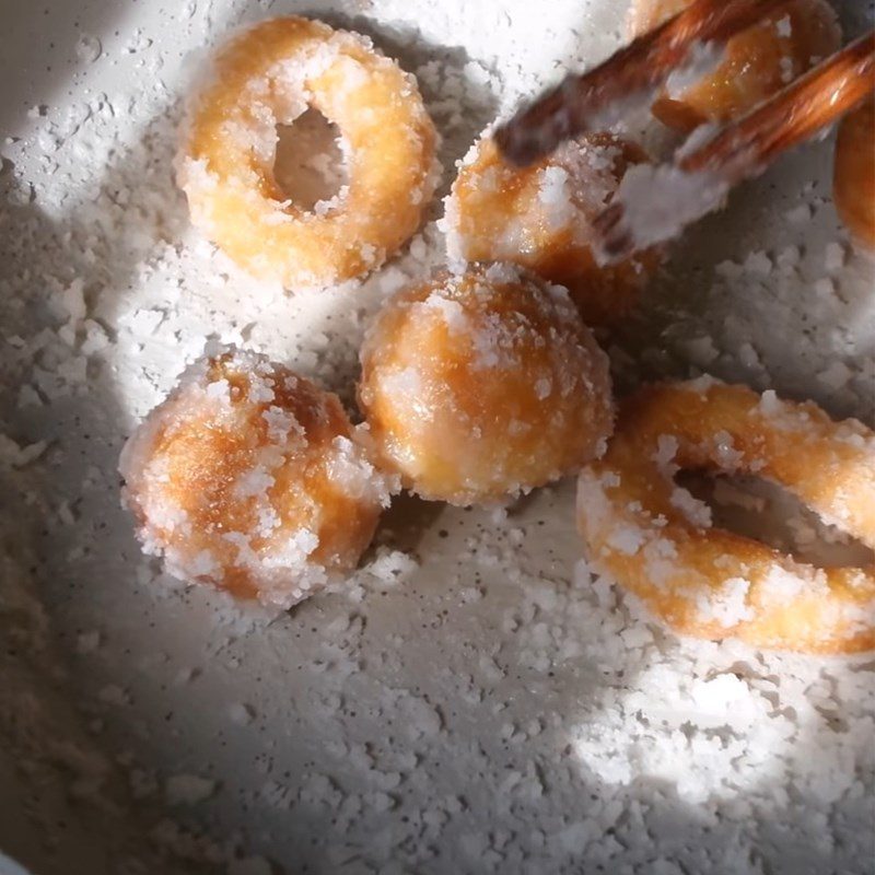 Step 6 Caramelization Orange cake with sesame sugar coating