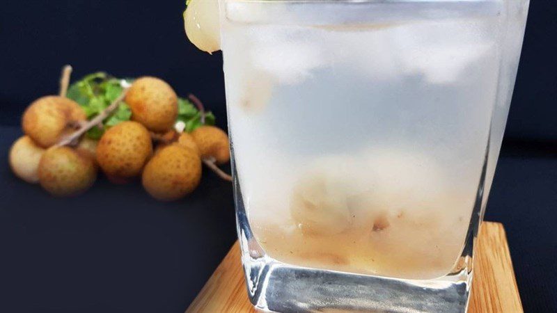 Longan soaked in sugar