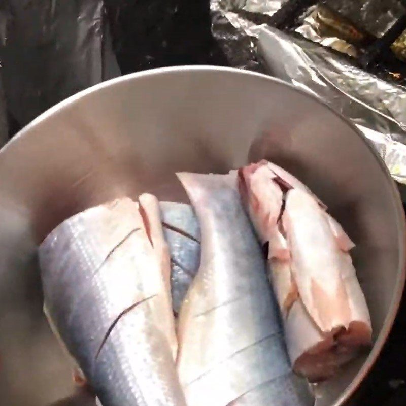 Step 1 Prepare the snakehead fish Fried snakehead fish