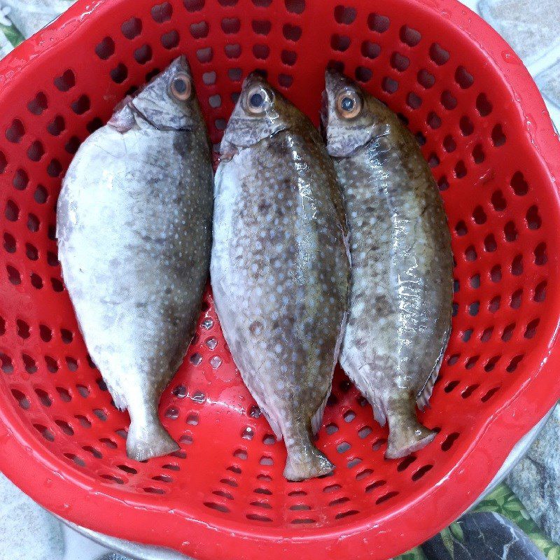 Step 1 Prepare Kinh fish Kinh fish stew