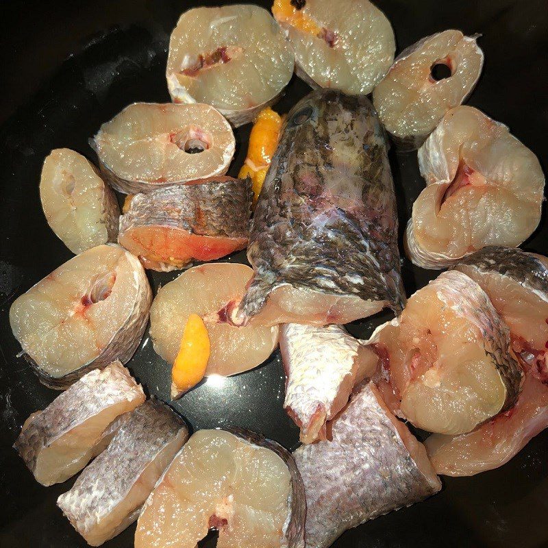 Step 1 Prepare snakehead fish Stir-fried snakehead fish