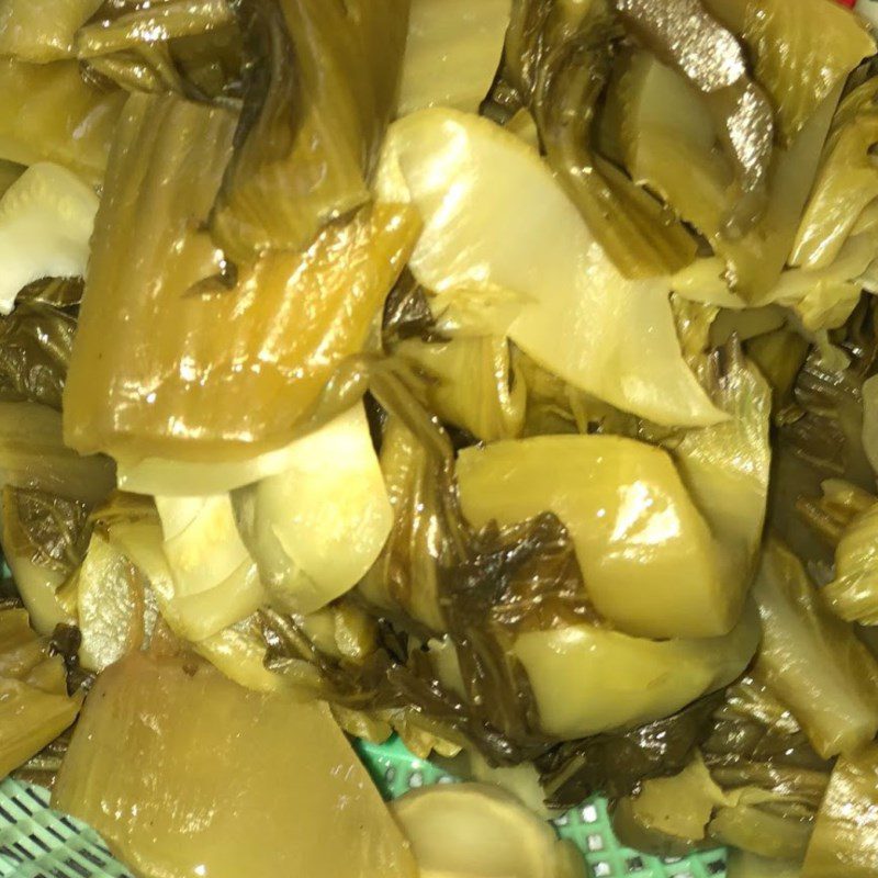 Step 2 Prepare the pickled mustard greens Pork stir-fried with pickled mustard greens