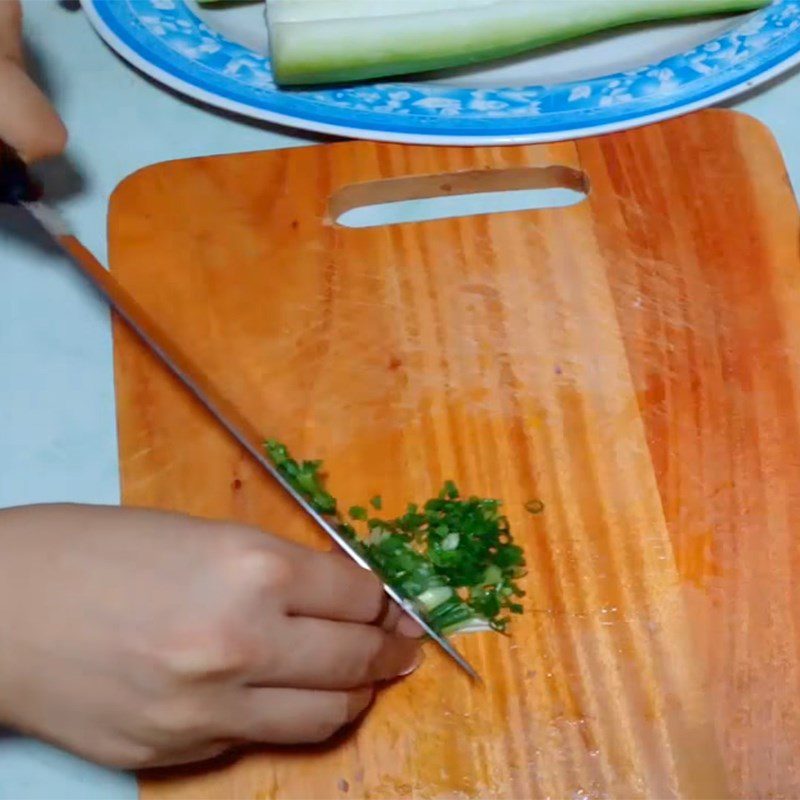 Step 1 Prepare the ingredients for Melon Soup with Pork Balls