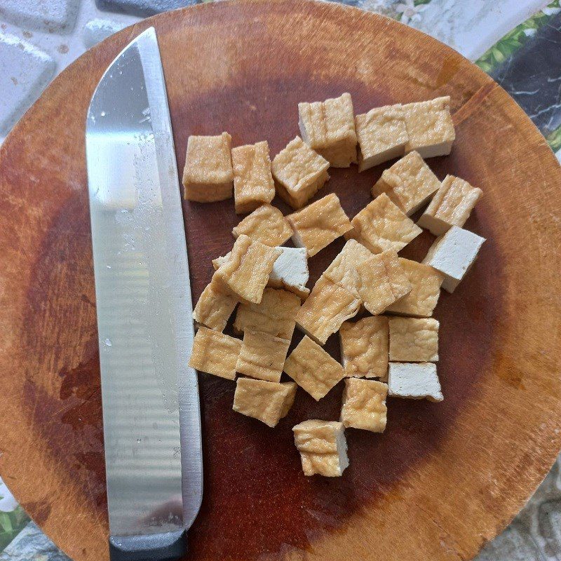 Step 2 Prepare the other ingredients Fried tofu with sour vegetables