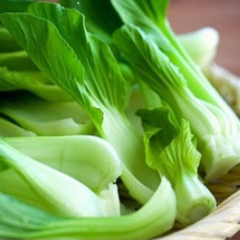 Step 2 Prepare other ingredients for fried pho with stir-fried beef