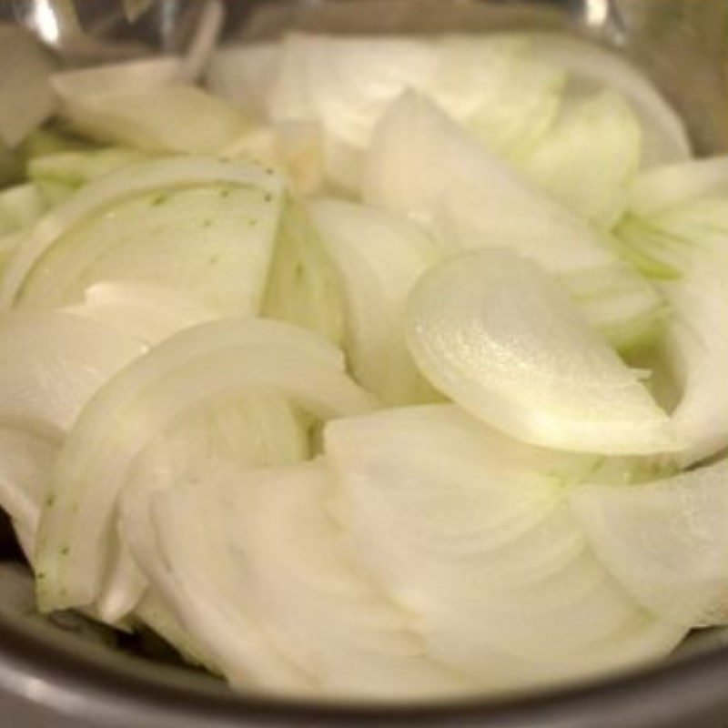 Step 2 Prepare the other ingredients Pickled Chicken Feet with Lemongrass, Calamondin, and Mango (recipe shared by users)