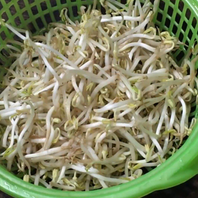 Step 2 Prepare other ingredients Chicken gizzards stir-fried with loofah