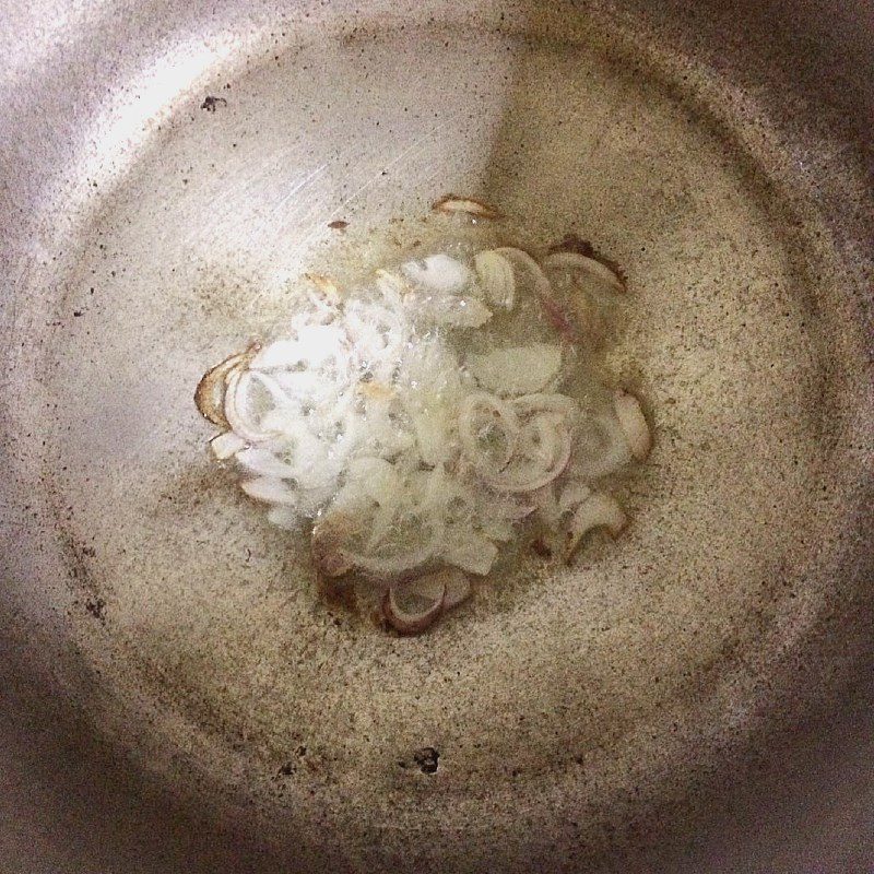 Step 3 Cooking sour starfruit beef soup Beef soup cooked with starfruit (recipe shared by a user)