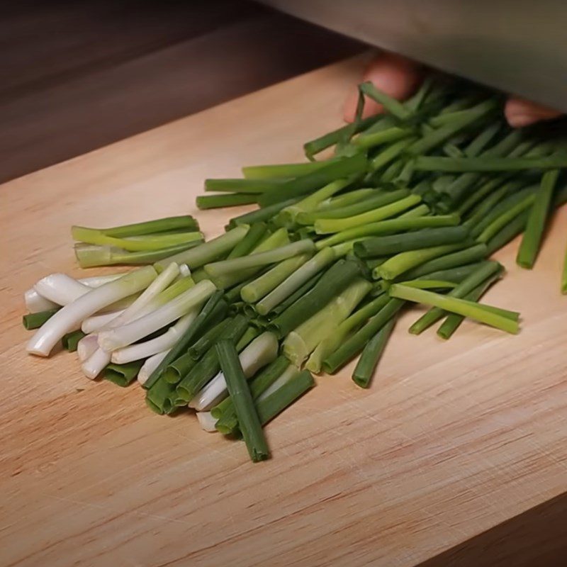 Step 2 Prepare other ingredients Vegetarian stir-fried dry noodles