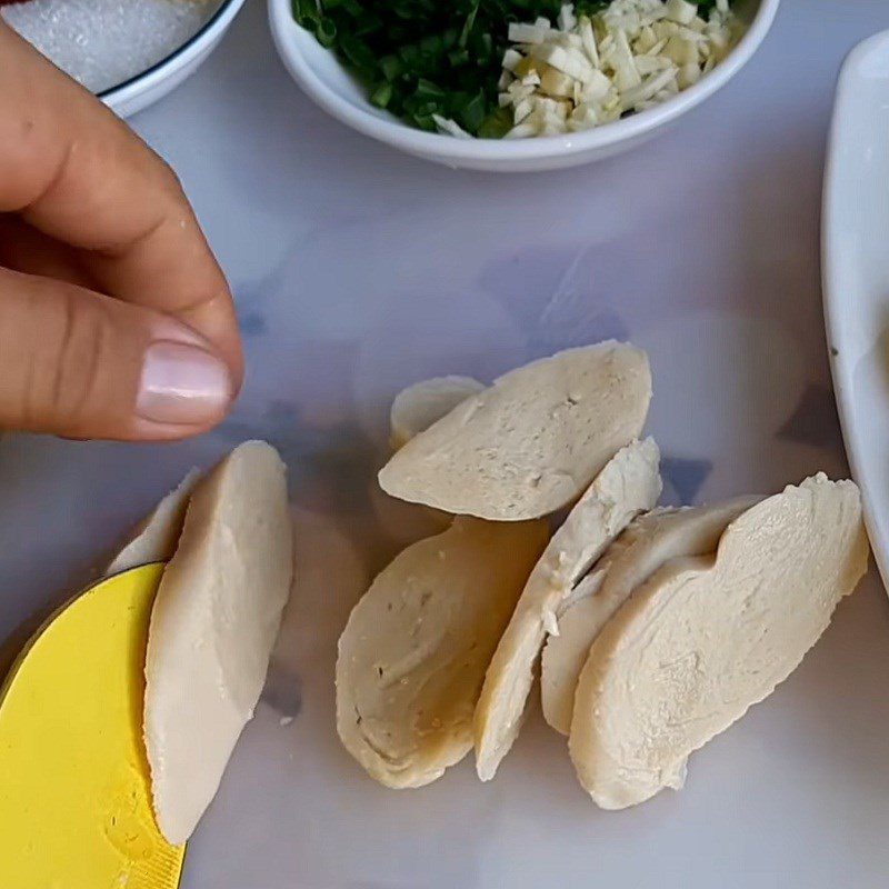 Step 1 Prepare the ingredients for Fried Gluten with Fish Sauce