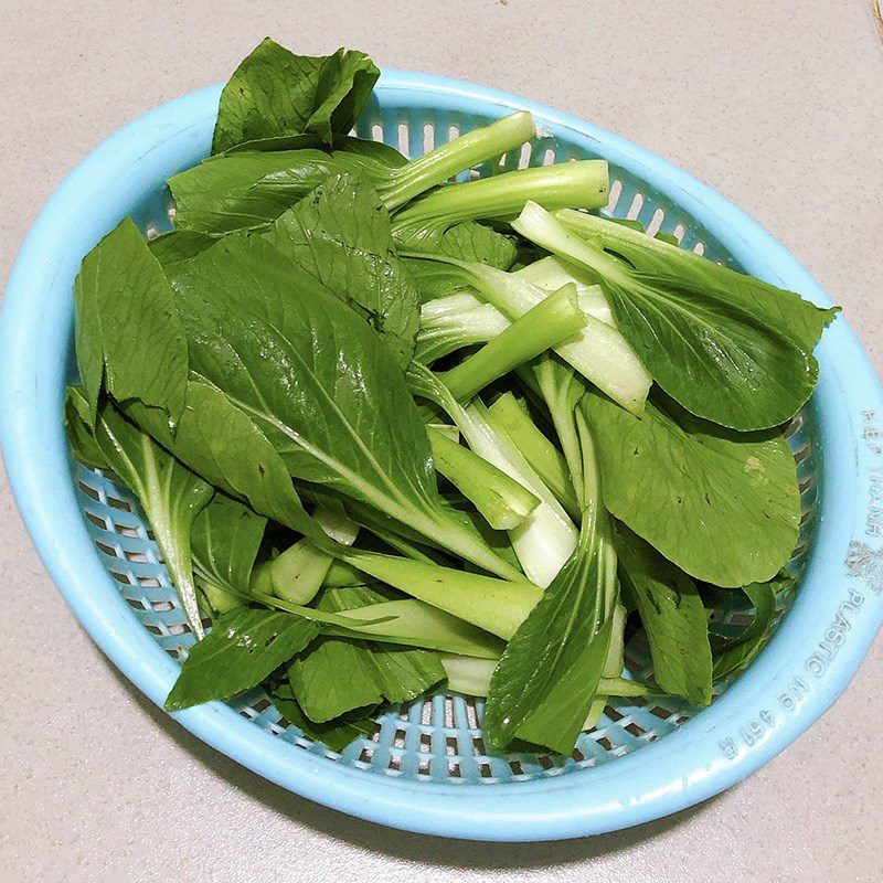 Step 1 Prepare the ingredients for Shrimp stir-fried with bok choy