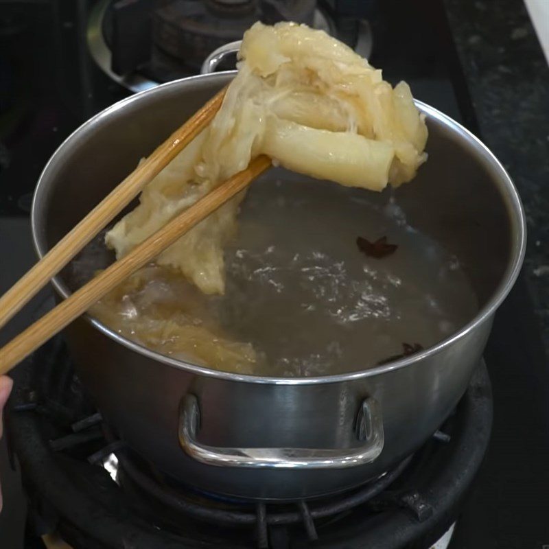 Step 1 Prepare beef tendon Beef tendon sausage