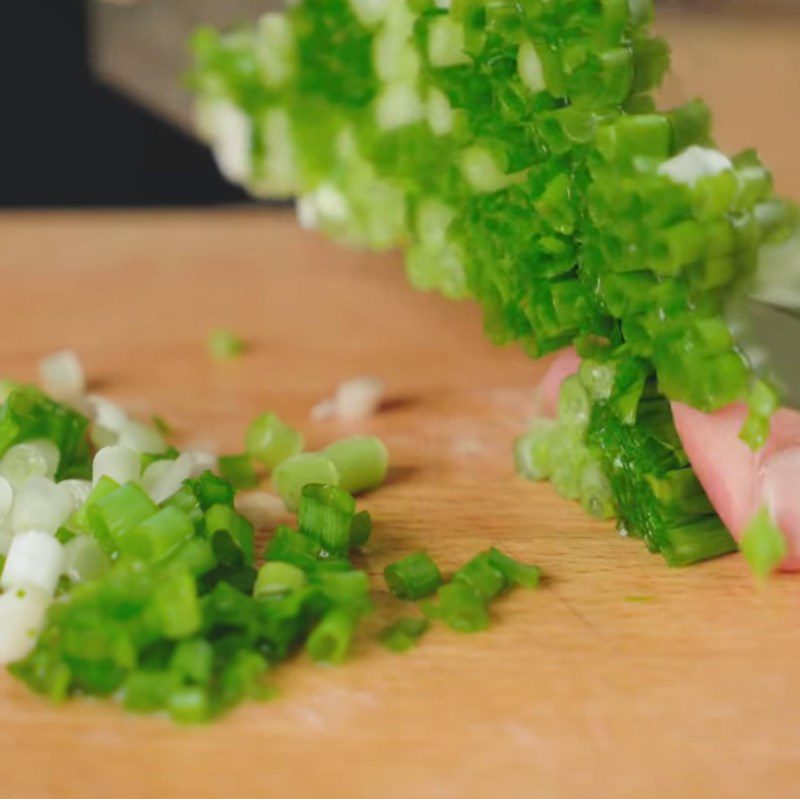 Step 2 Prepare the green onions