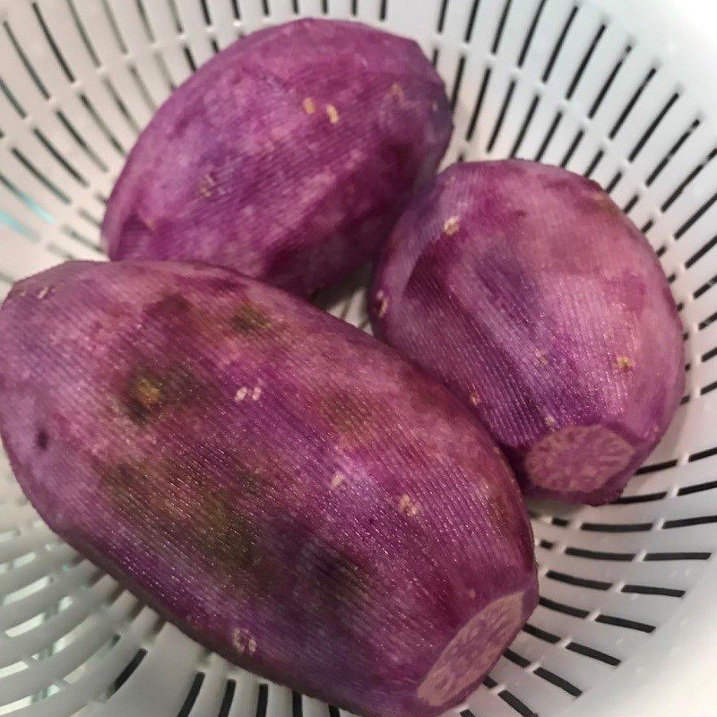 Step 1 Prepare purple sweet potato Crispy purple sweet potato