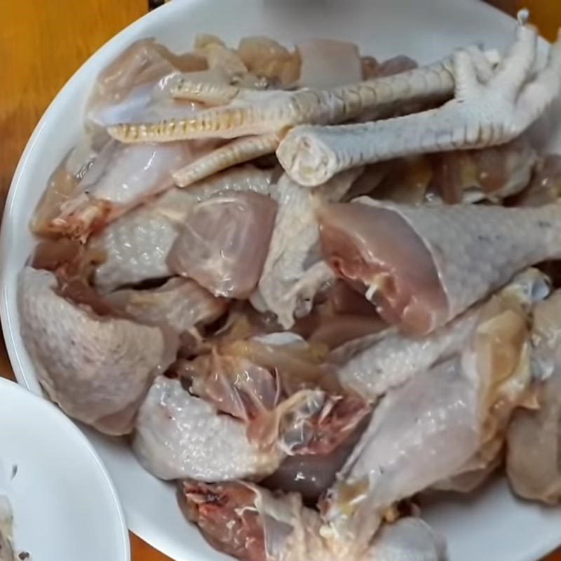 Step 1 Prepare the ingredients for Ginger Chicken Soup with Turmeric