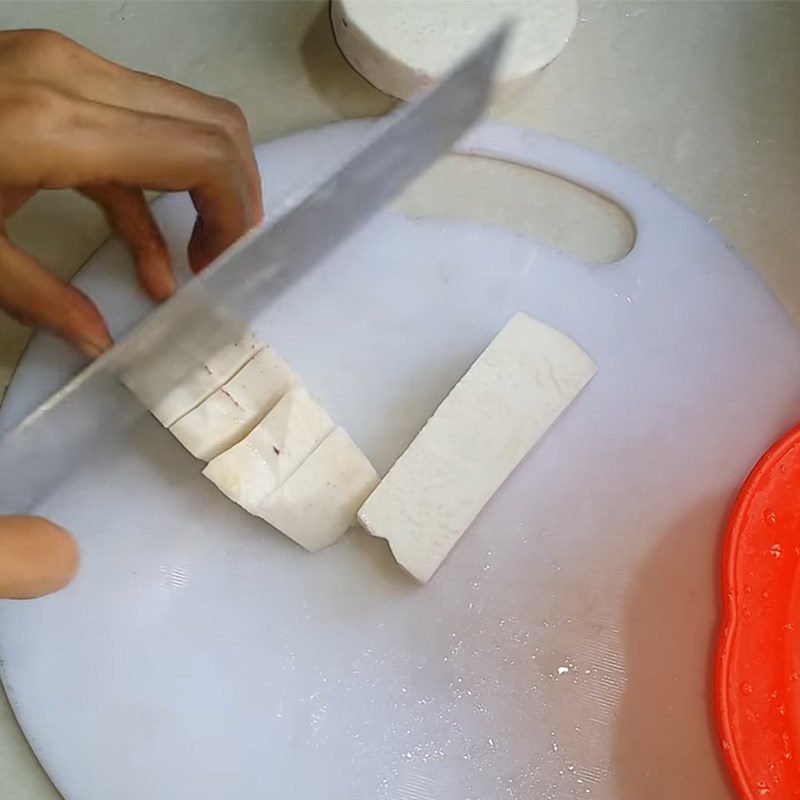 Step 1 Prepare the ingredients for Taro Soup with Dried Shrimp