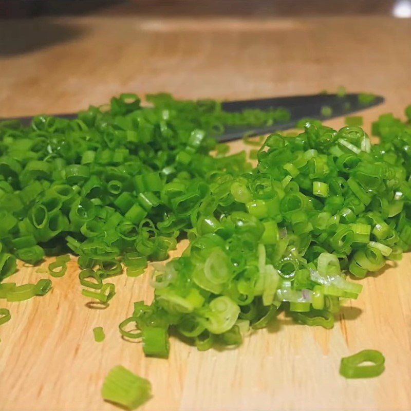 Step 1 Prepare the ingredients for Vegetarian Stir-fried Vermicelli with Cabbage