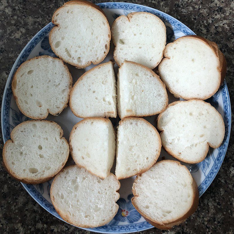 Step 1 Prepare the ingredients for Butter Sugar Toast