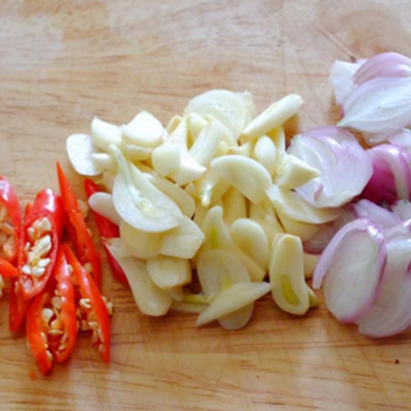 Step 1 Prepare the Ingredients for Bamboo Shoot Duck Stew