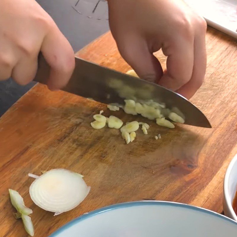 Step 1 Prepare ingredients for Mixed Sardine Sandwich