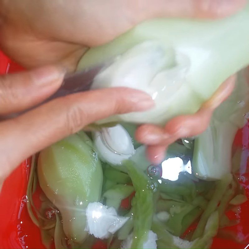 Step 1 Prepare the Ingredients for Boiled Chayote