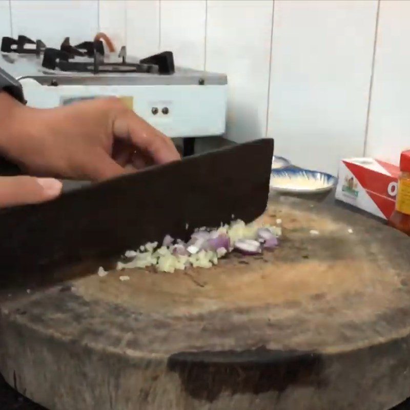 Step 1 Prepare the ingredients for Grilled Salmon Fin in Foil