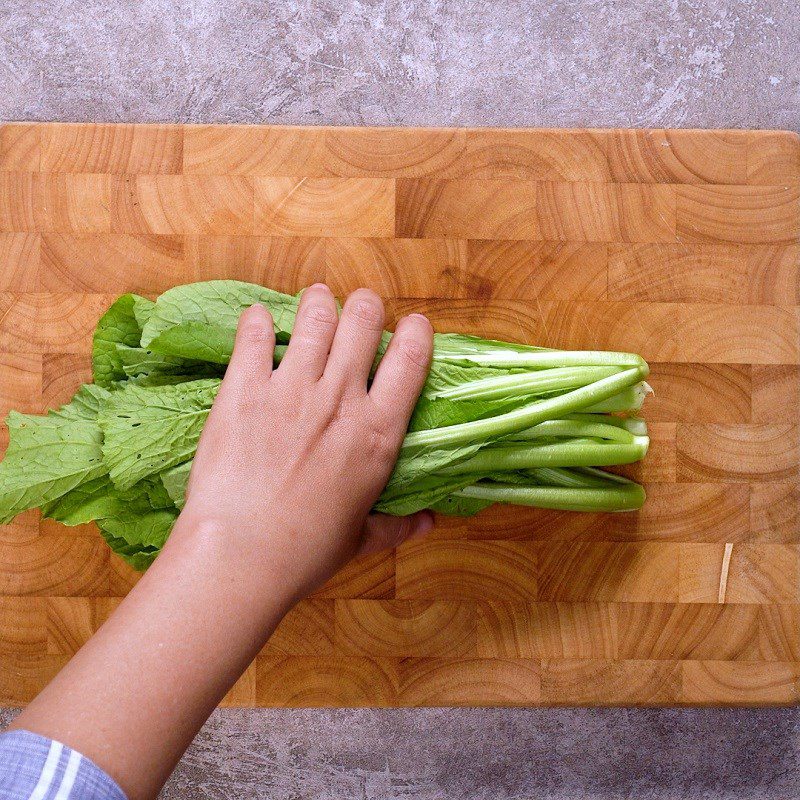 Step 1 Prepare the ingredients for Steamed Bread with Minced Meat